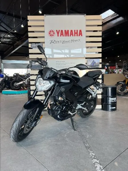 MT125 ABS