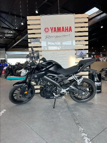 MT125 ABS