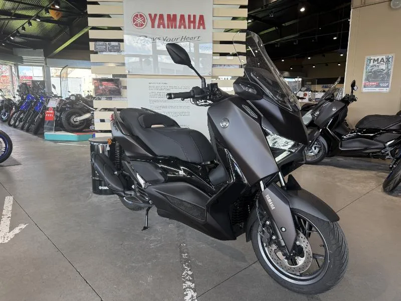 XMAX 125 TECH MAX