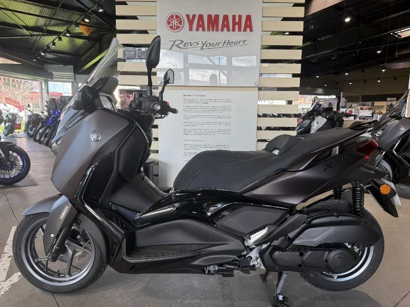 XMAX 125 TECH MAX