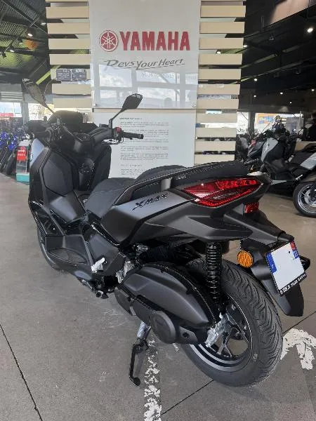 XMAX 125 TECH MAX