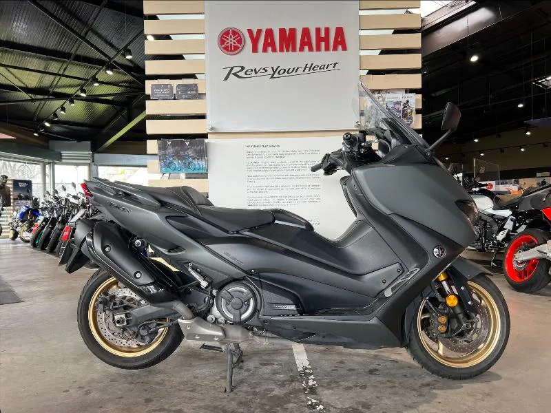 XP TMAX 560 TECH MAX KAMO