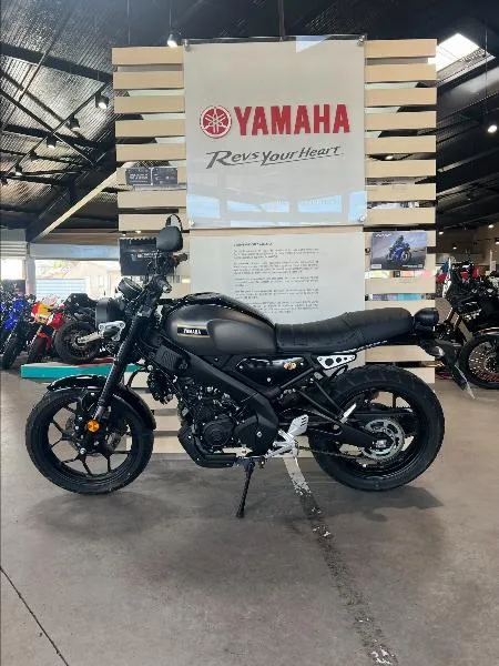 XSR 125