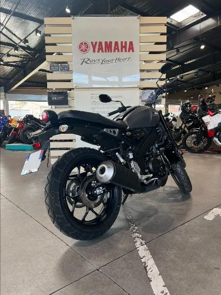 XSR 125