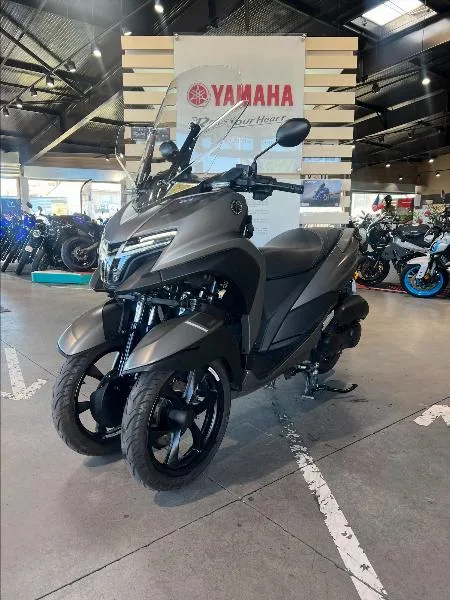 TRICITY 125
