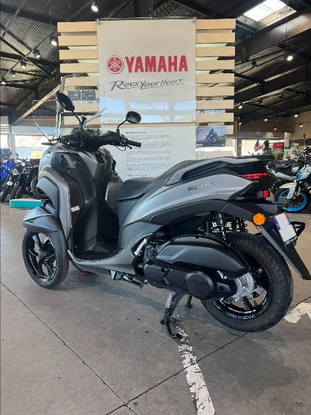 TRICITY 125
