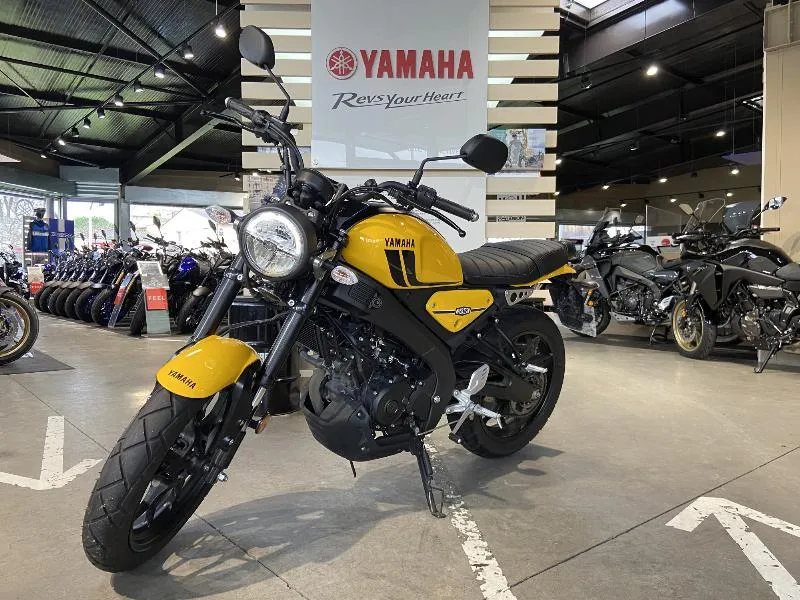 XSR 125