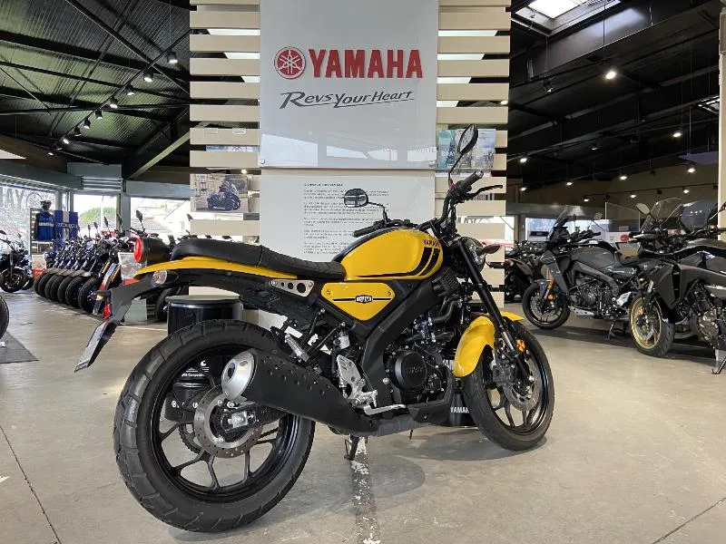 XSR 125