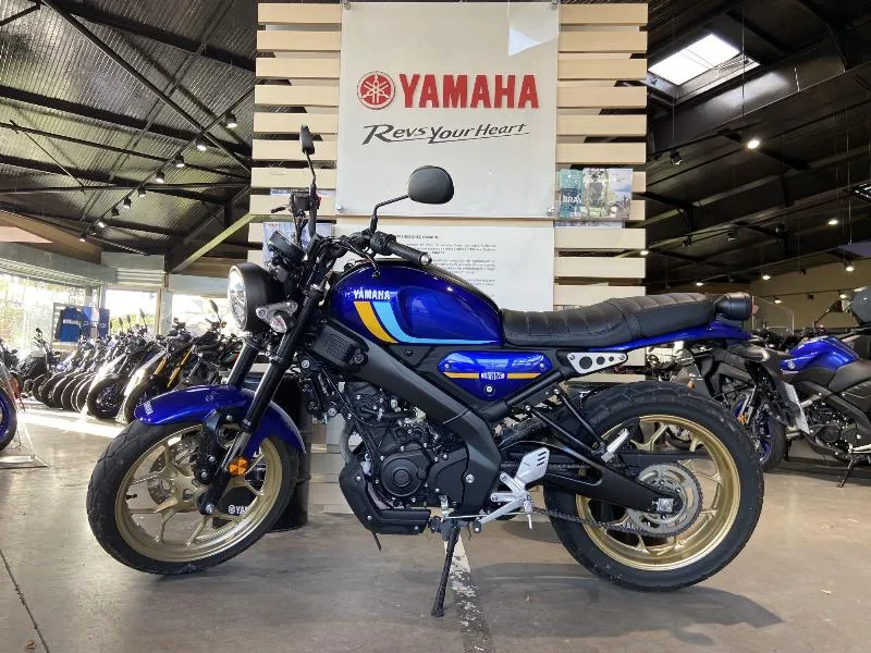 XSR 125