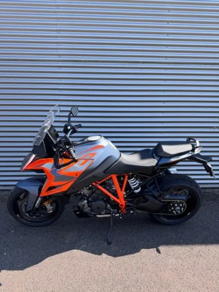 1290 SUPER DUKE GT