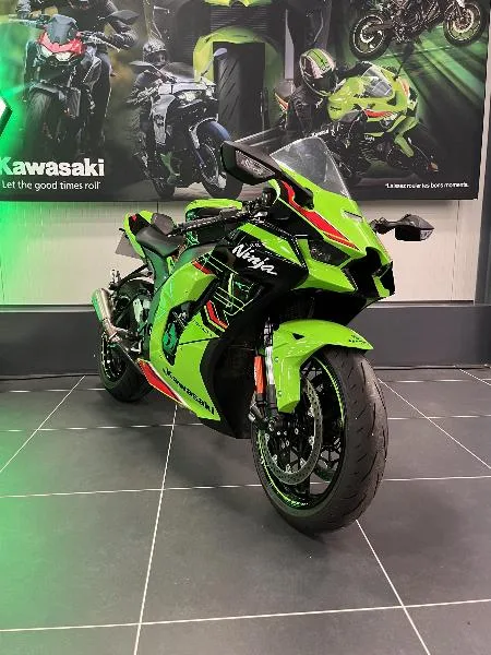 ZX10R