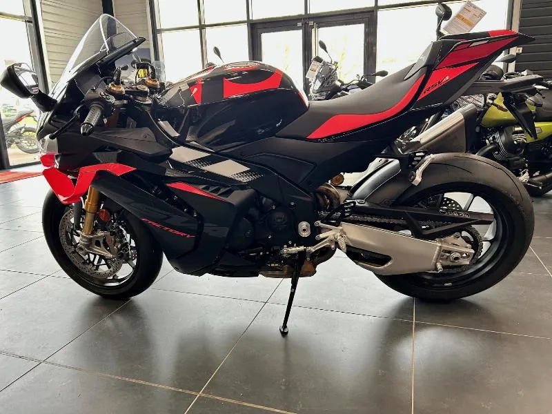 RSV4 1100 FACTORY