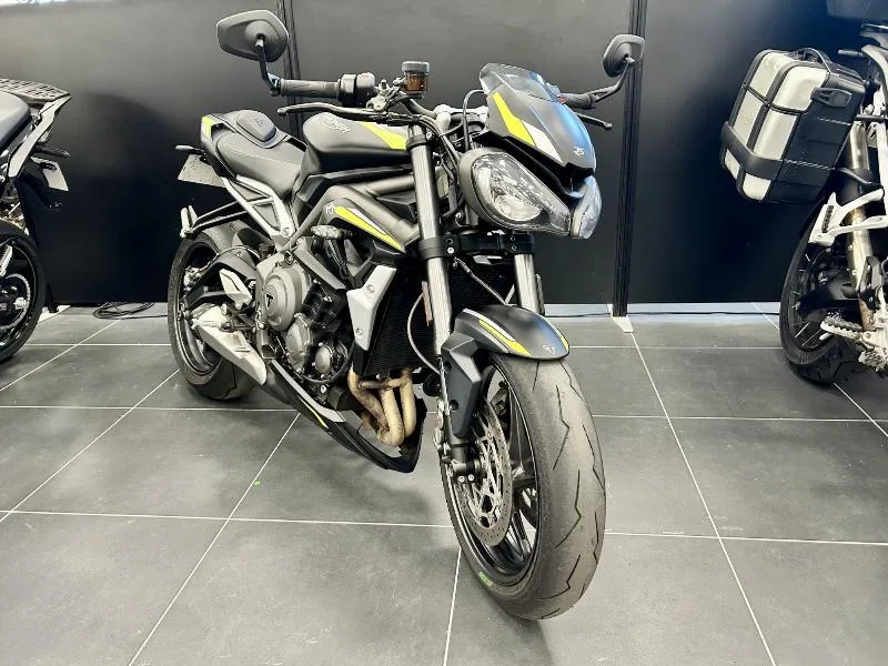STREET TRIPLE 765 RS