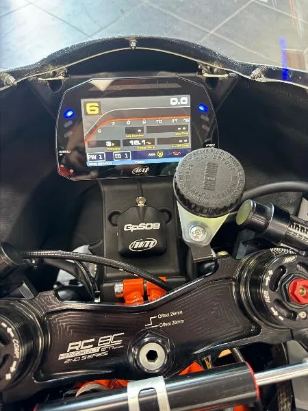 RC8C