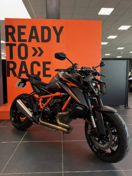 1390 SUPER DUKE R EVO
