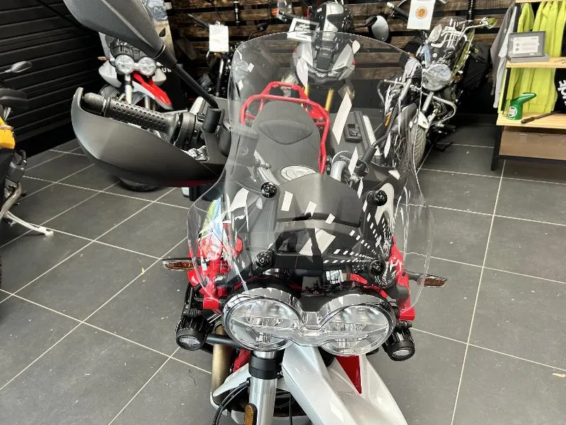 V85 TT 850