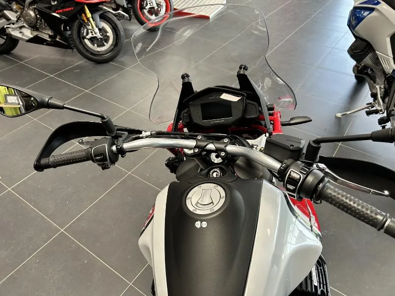V85 TT 850