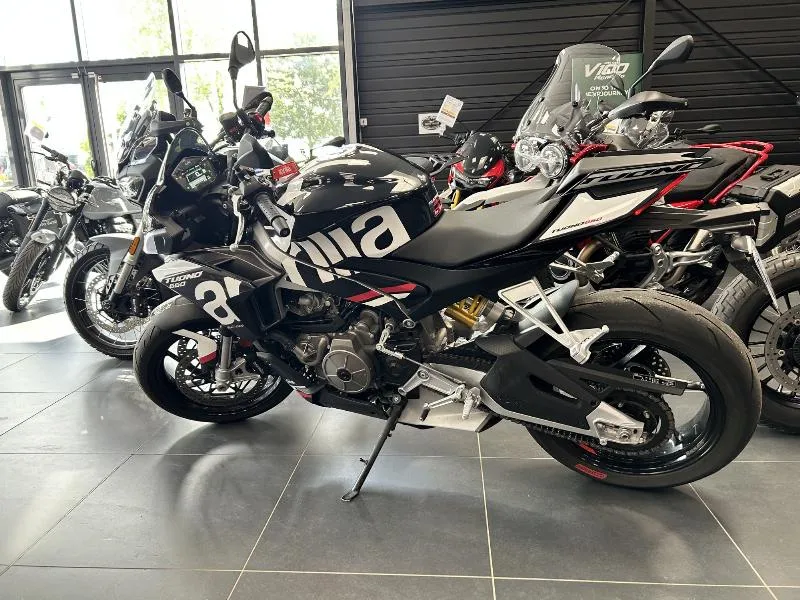 TUONO 660 FACTORY