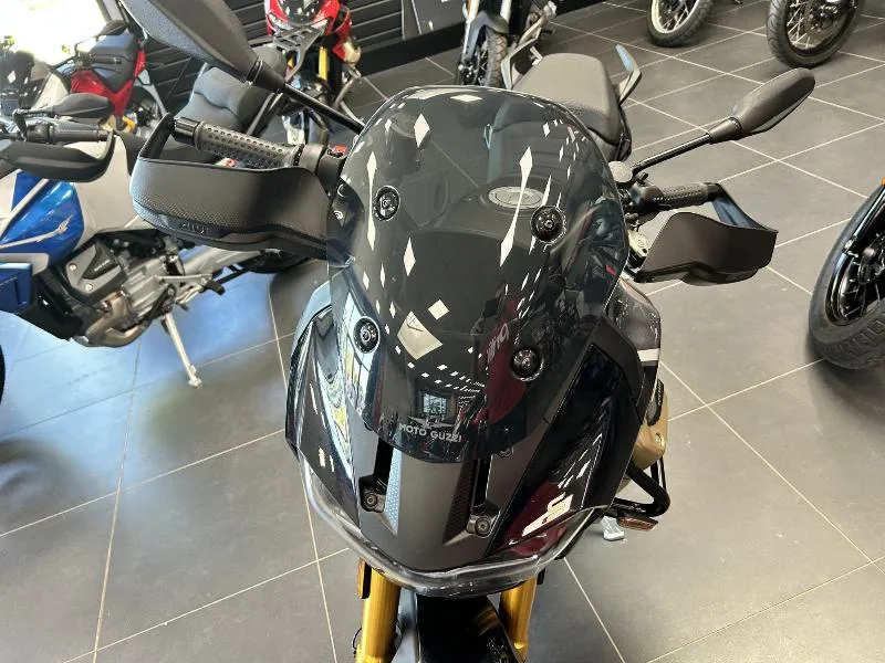 V 100 MANDELLO S