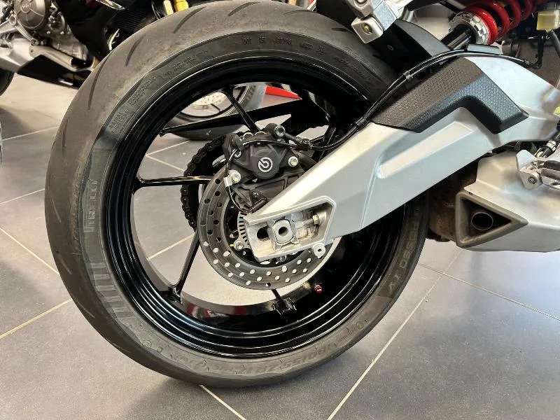 TUONO 660