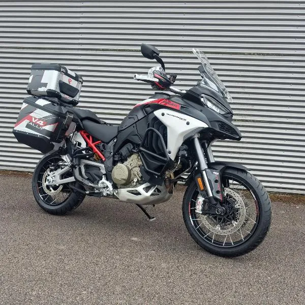 MULTISTRADA V4 RALLY