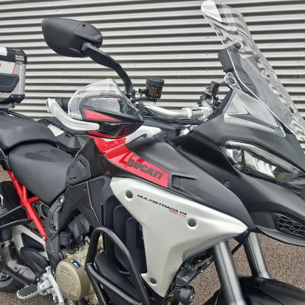 MULTISTRADA V4 RALLY