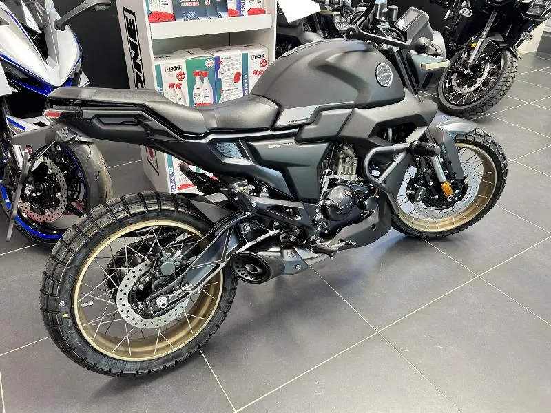 125 SCRAMBLER X