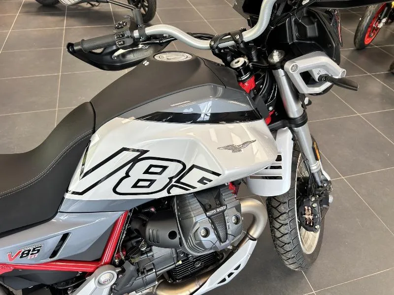 V85 TT 850