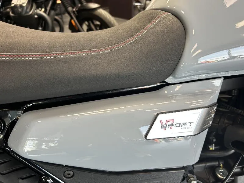 V7 SPORT 850