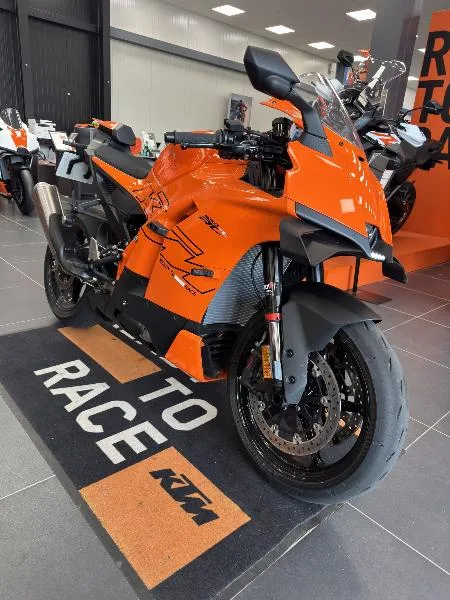 990 RC R 2026