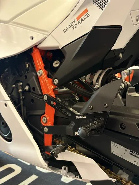 990 RCR TRACK