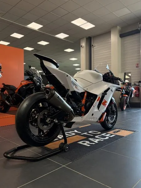 990 RCR TRACK