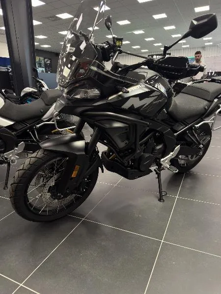 MT 700