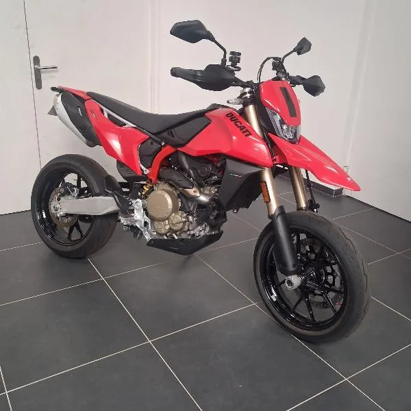 HYPERMOTERD 698 2024