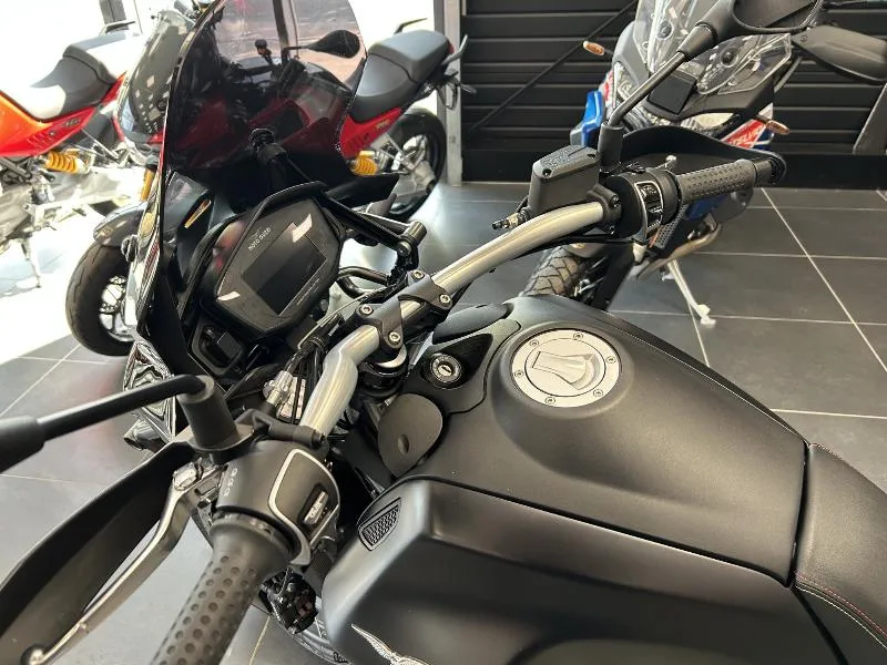 V85 TT 850