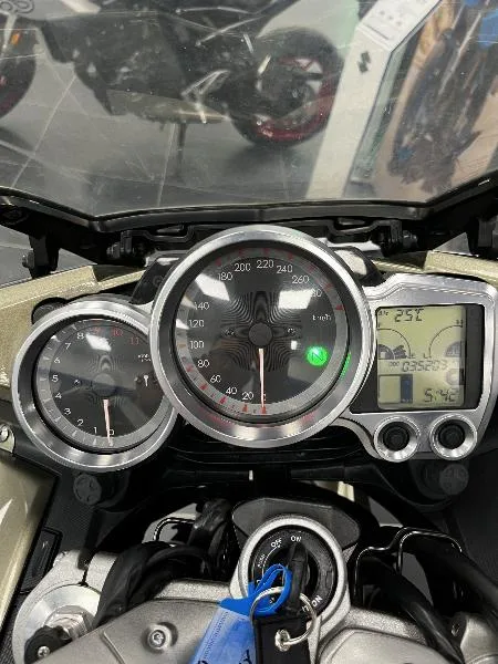 FJR 1300 AS