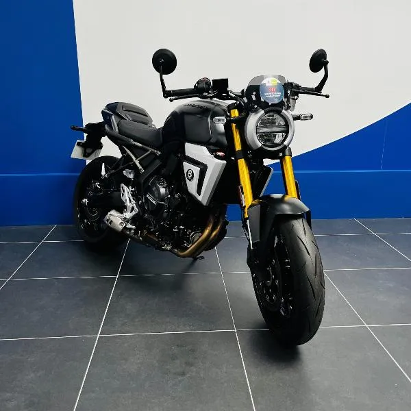 GSX8T