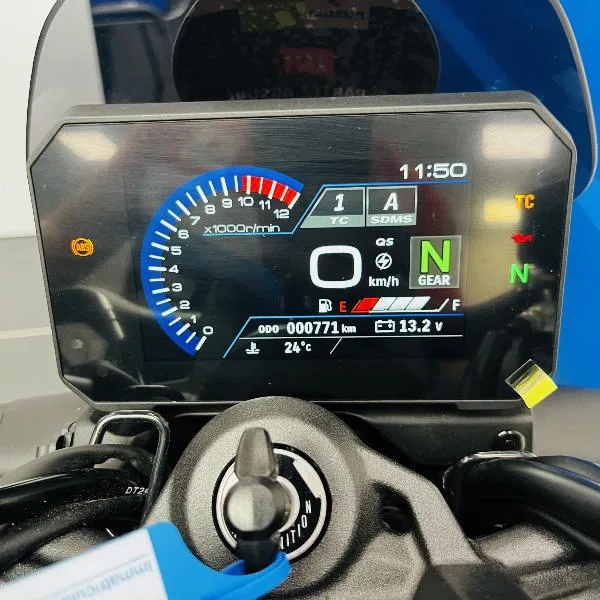 GSX8T