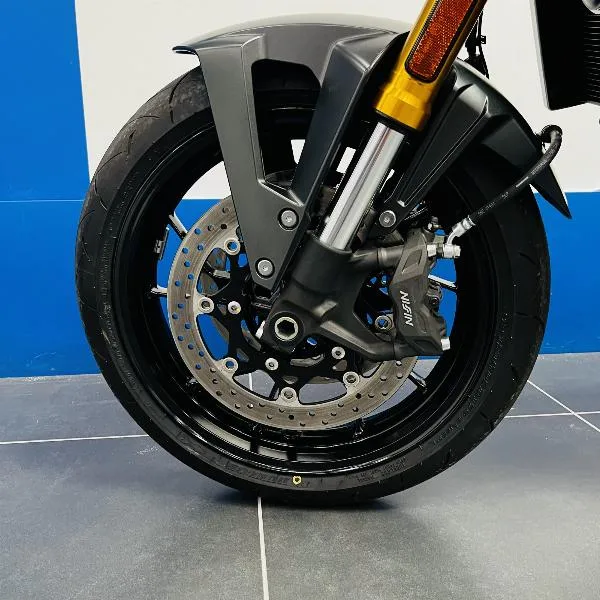 GSX8T