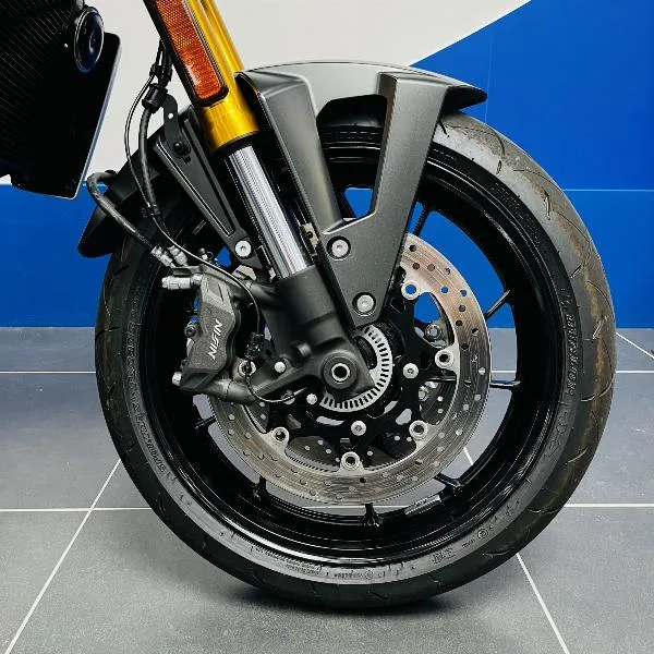 GSX8T