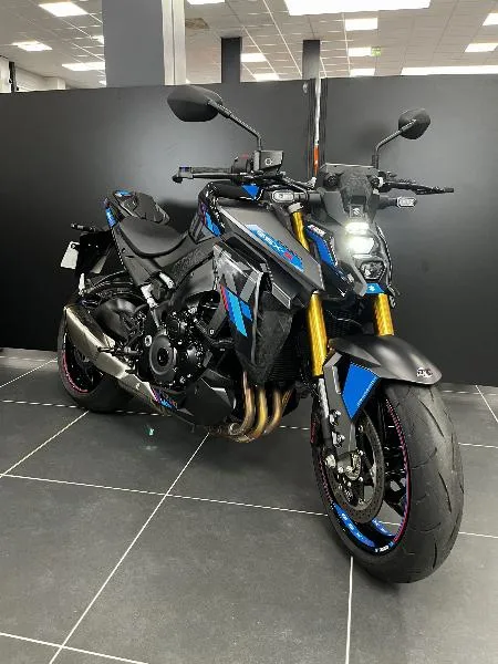 GSXS 1000