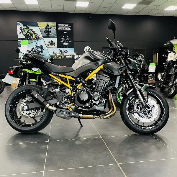 Z 900