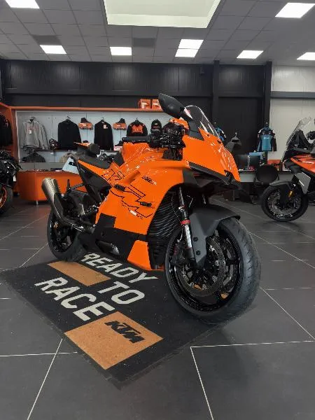 RC R 990