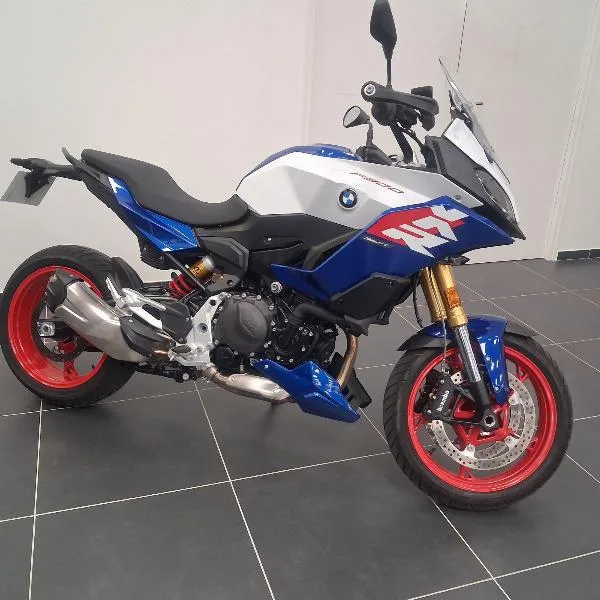 F 900 XR