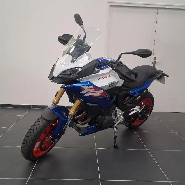 F 900 XR