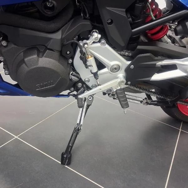 F 900 XR