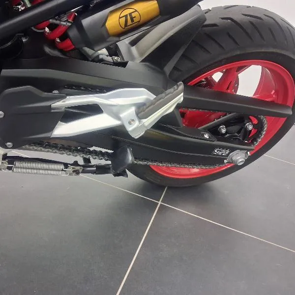 F 900 XR