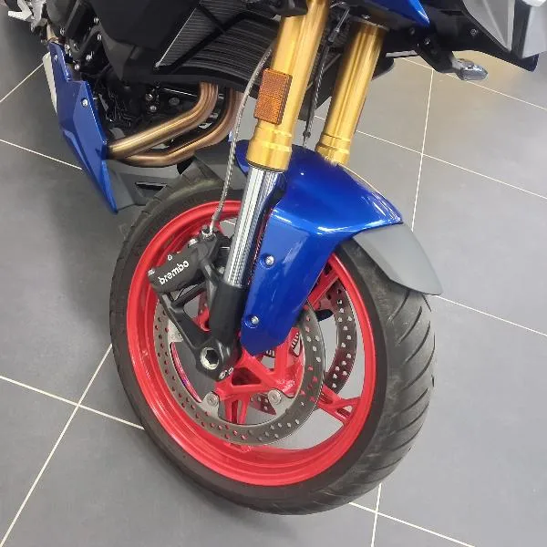 F 900 XR