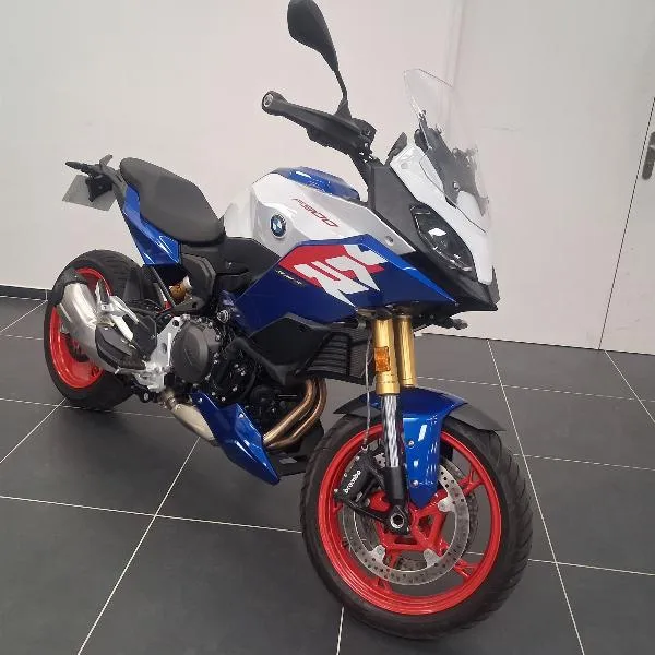 F 900 XR