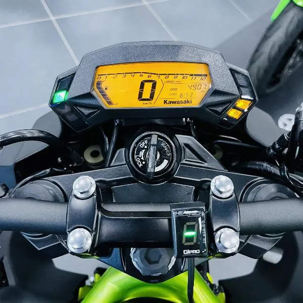 Z125
